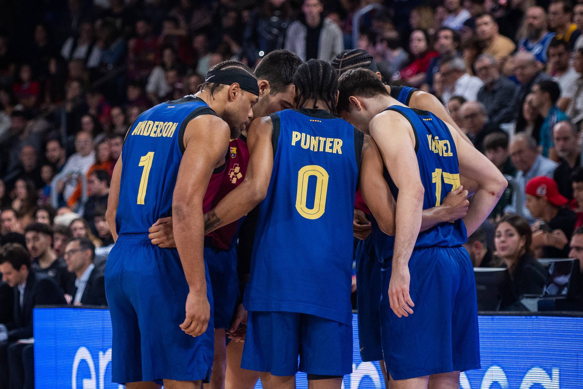 与此同时 与此同时